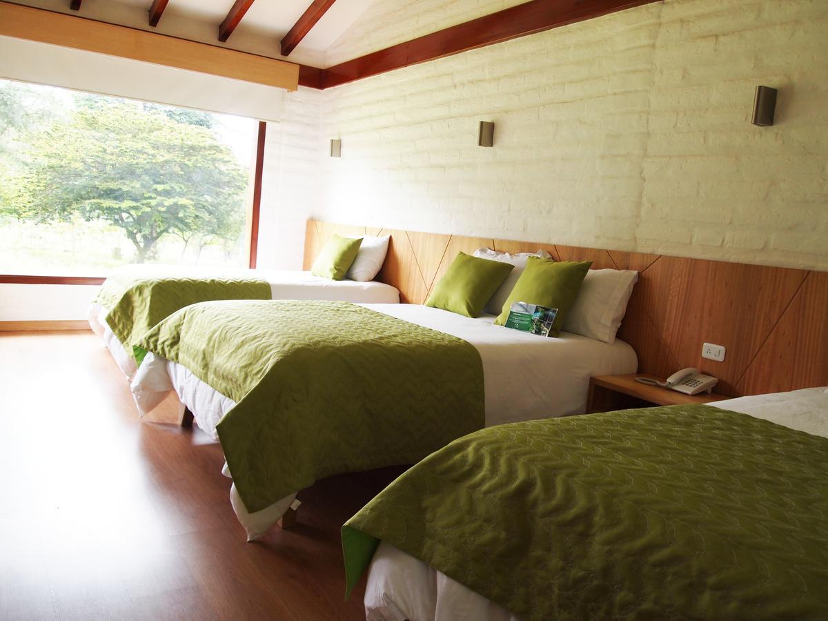 Hosteria Totoral Ibarra Extérieur photo